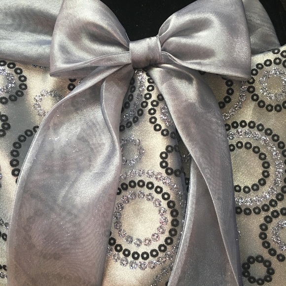 Girls Winter Party Dress - Picture 2 of 3